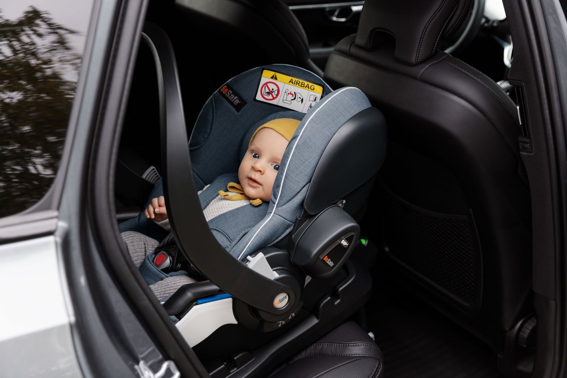 BeSafe iZi Go Modular X2 i-Size - Bilbarnstolar.se